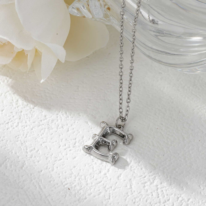 Elegante collana da donna con ciondolo a forma di lettera in oro e argento - Argento - E - image 32