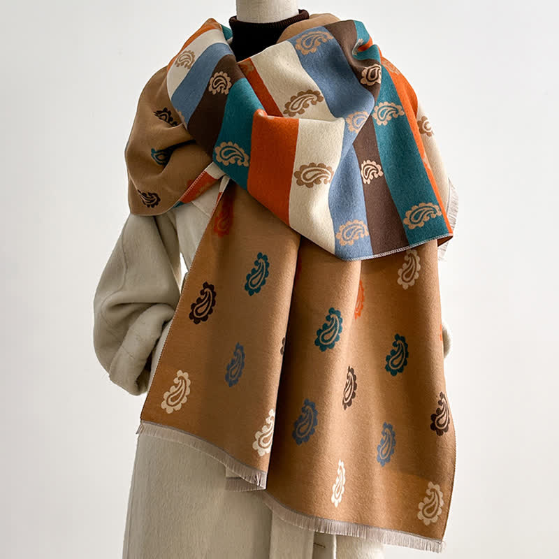 Sciarpa invernale calda con motivo paisley colorato e righe audaci - Beige - image 0