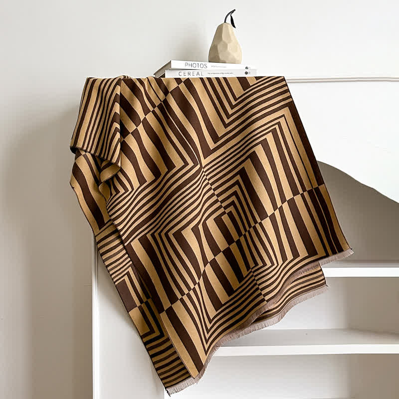 Sciarpa con motivo a righe in stile optical-art geometrico abbagliante - image 3