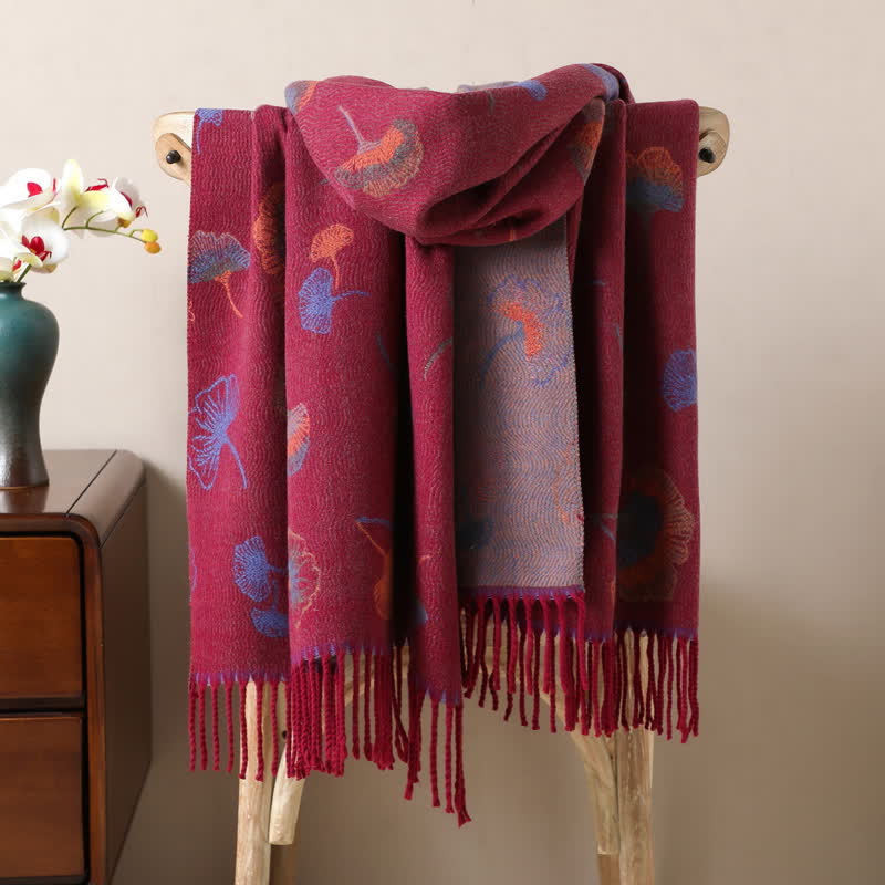 Sciarpa bifacciale con motivo a foglie di ginkgo e nappe - Vino rosso - image 5