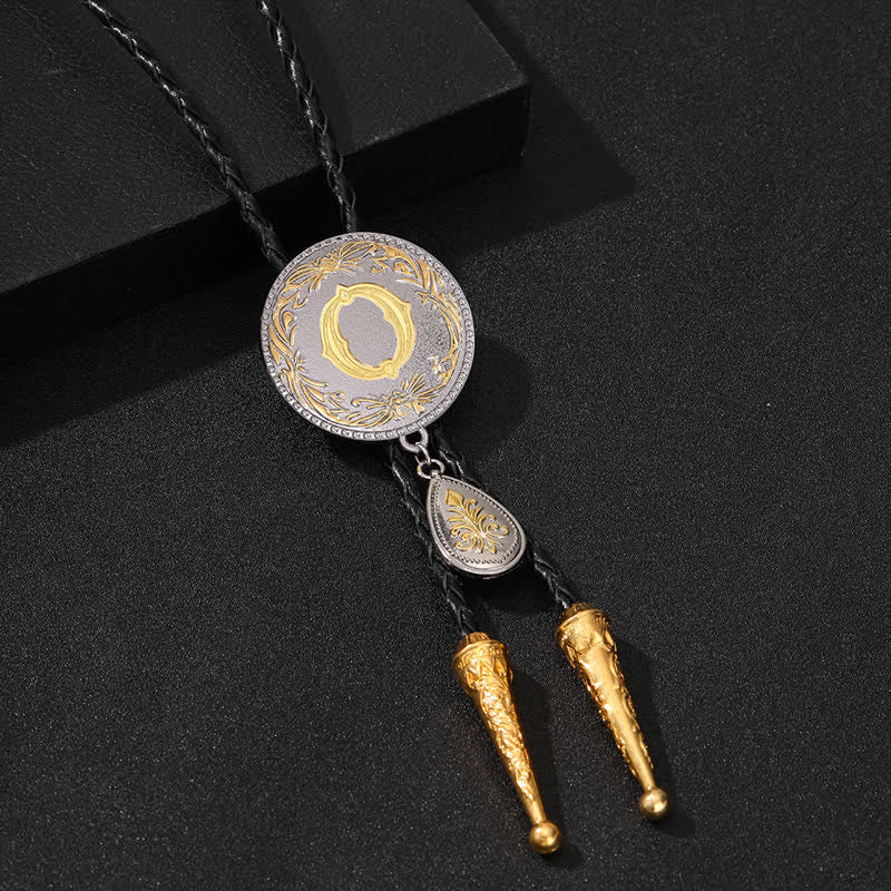Cravatta Bolo con iniziale dalla A alla Z e ciondolo a forma di lacrima - Oro - O - image 30