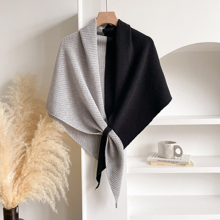 Elegante sciarpa triangolare invernale da donna con doppi colori - Nero Grigio - image 8