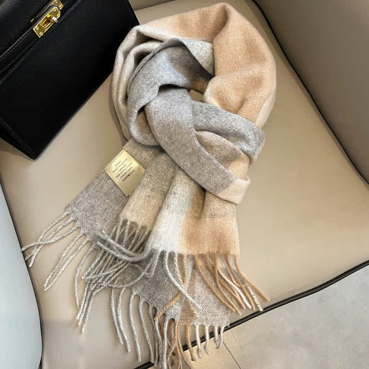 Sciarpa unisex in calda lana con motivo a quadri e nappe - #13 - image 17