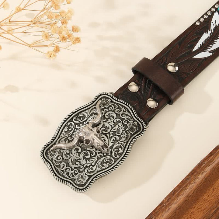 Cintura in pelle goffrata con motivo a piume e rivetti a forma di toro - image 3