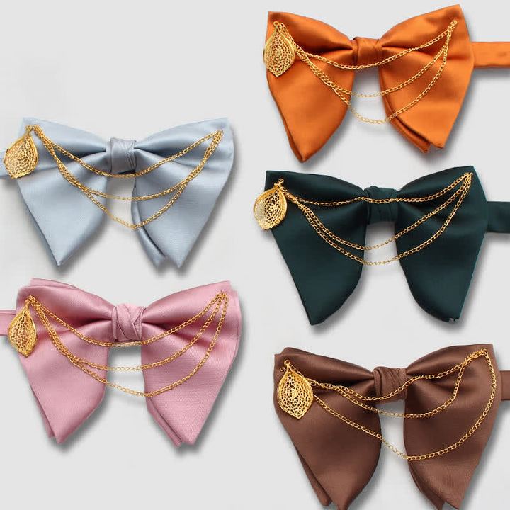 Papillon oversize a punta con decorazione in foglia d'oro e catena - image 0