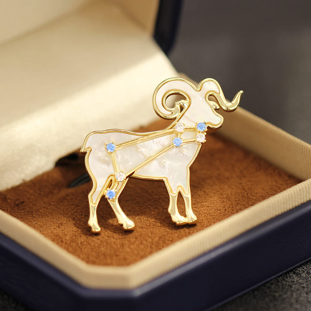 Spilla in oro con 12 costellazioni in madreperla e cristallo blu - Ariete - image 0