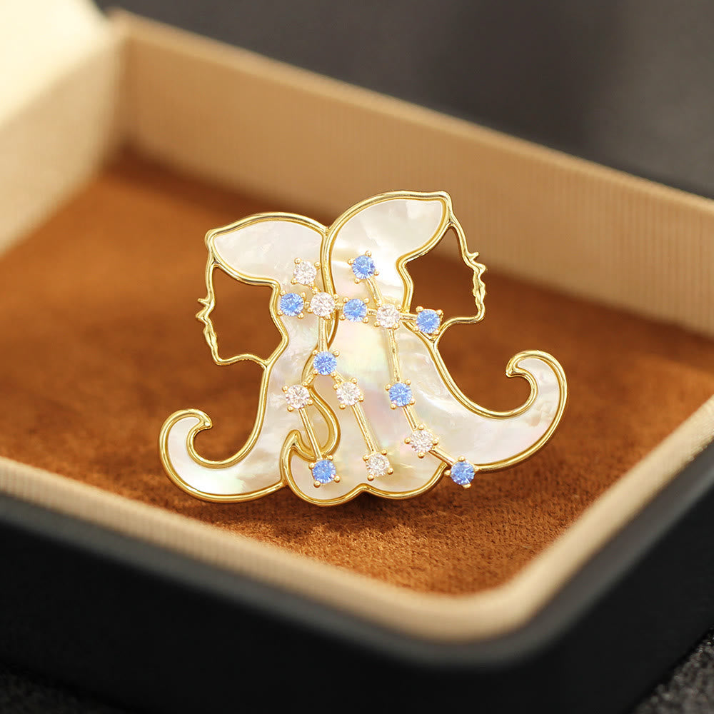 Spilla in oro con 12 costellazioni in madreperla e cristallo blu - Gemelli - image 4