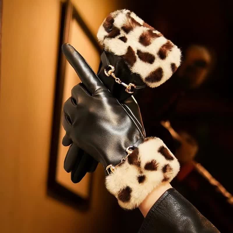 Guanti da donna in pelle con stampa leopardata effetto pelliccia - Cammello - image 0