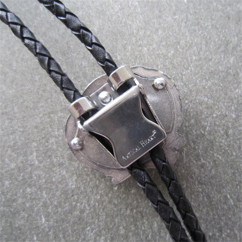 Cravatte Bolo in metallo vintage con pietra occhio di tigre e ali accentuate - image 10