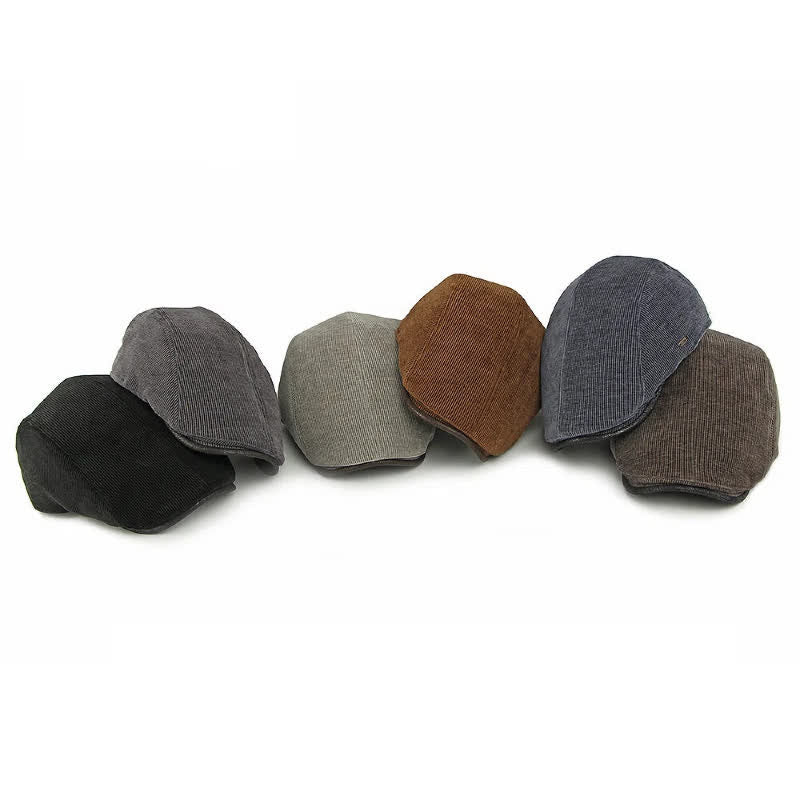 Cappello basco moderno con tesa a contrasto in velluto a coste e parte superiore piatta - image 1