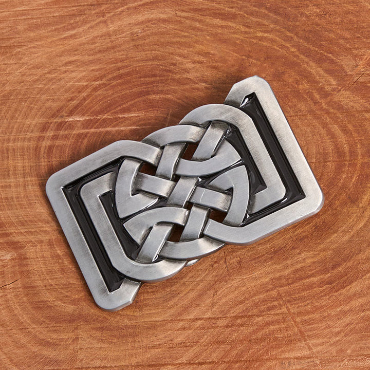 Cintura in pelle con fibbia in metallo in stile nodo celtico - image 1