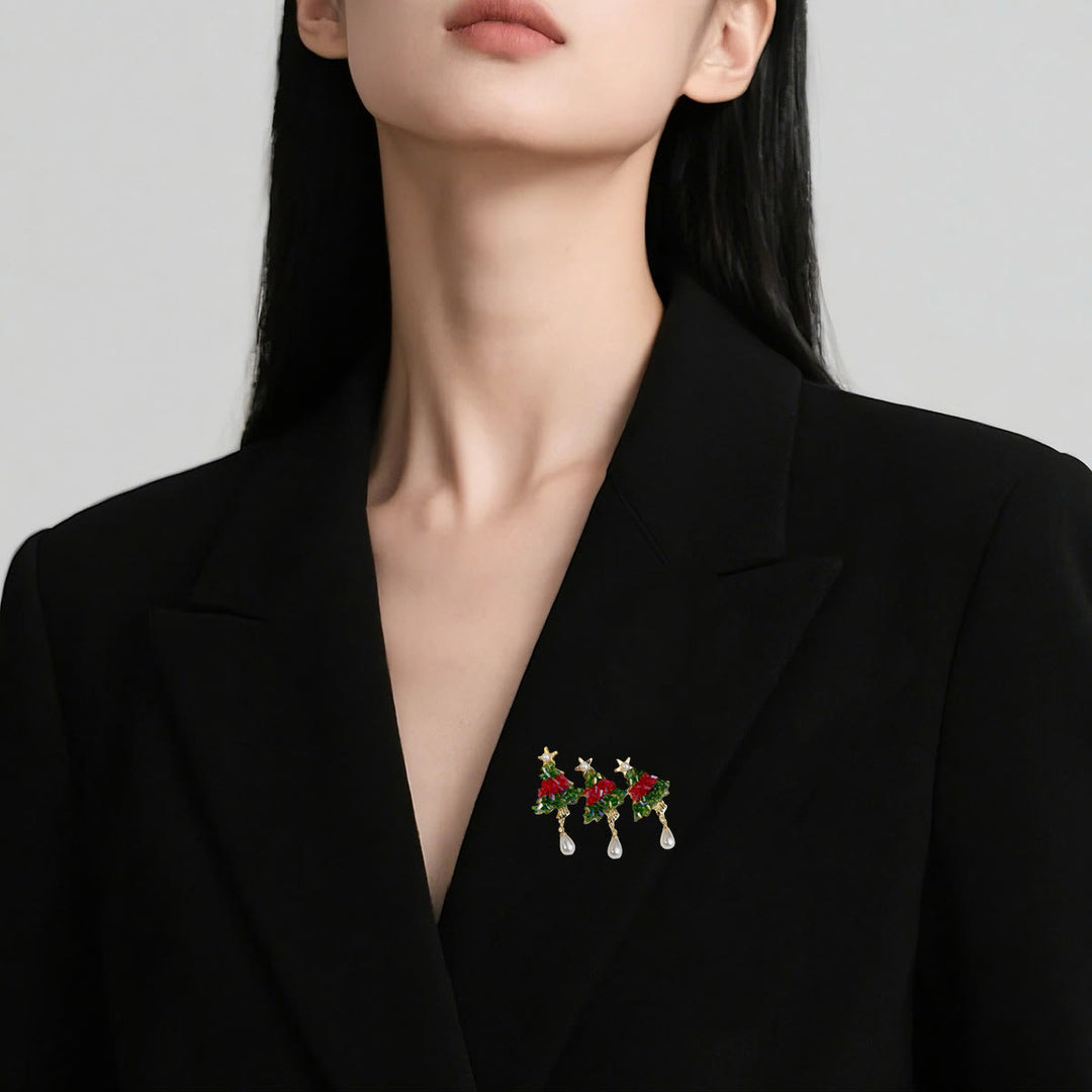 Spilla natalizia a forma di albero di Natale con perline e goccia di perla - image 1