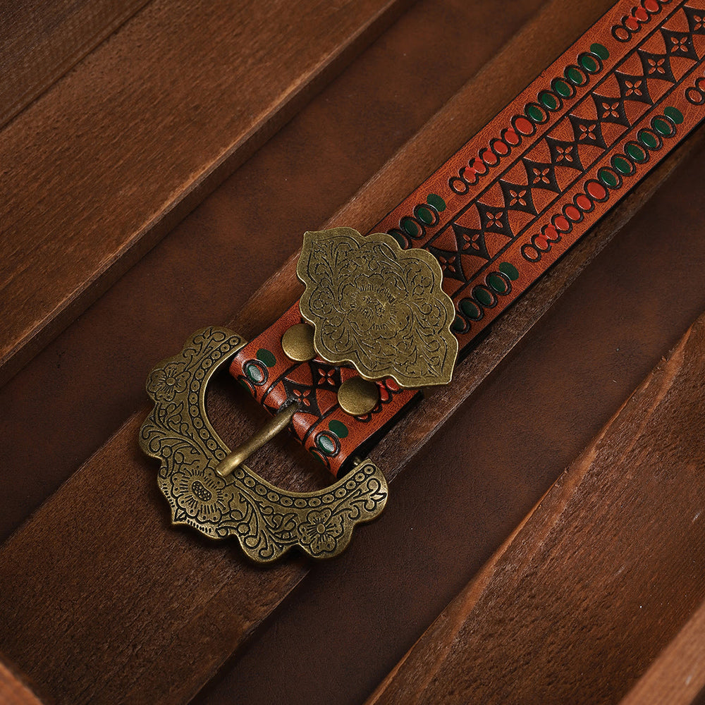 Cintura in pelle marrone con motivo geometrico e fibbia intagliata floreale in ottone vintage - image 1