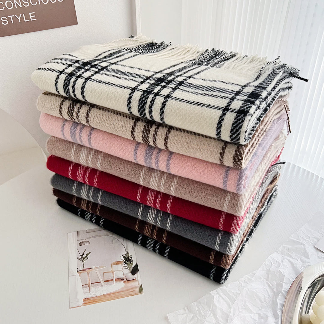 Sciarpa calda con frange a quadri invernali da donna - image 3