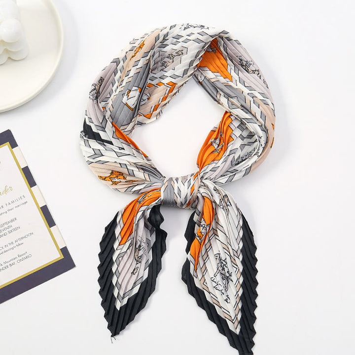 Sciarpa leggera e fluida per tutte le stagioni con motivo artistico plissettato da donna - Stile n. 16 - image 17