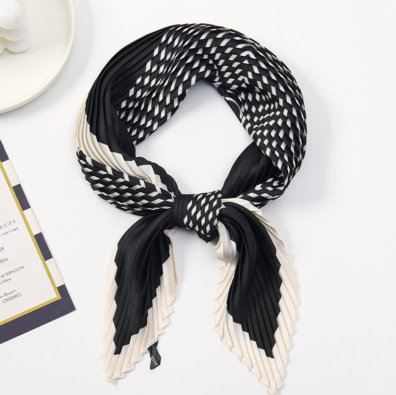 Sciarpa leggera e fluida per tutte le stagioni con motivo artistico plissettato da donna - Stile n. 17 - image 18