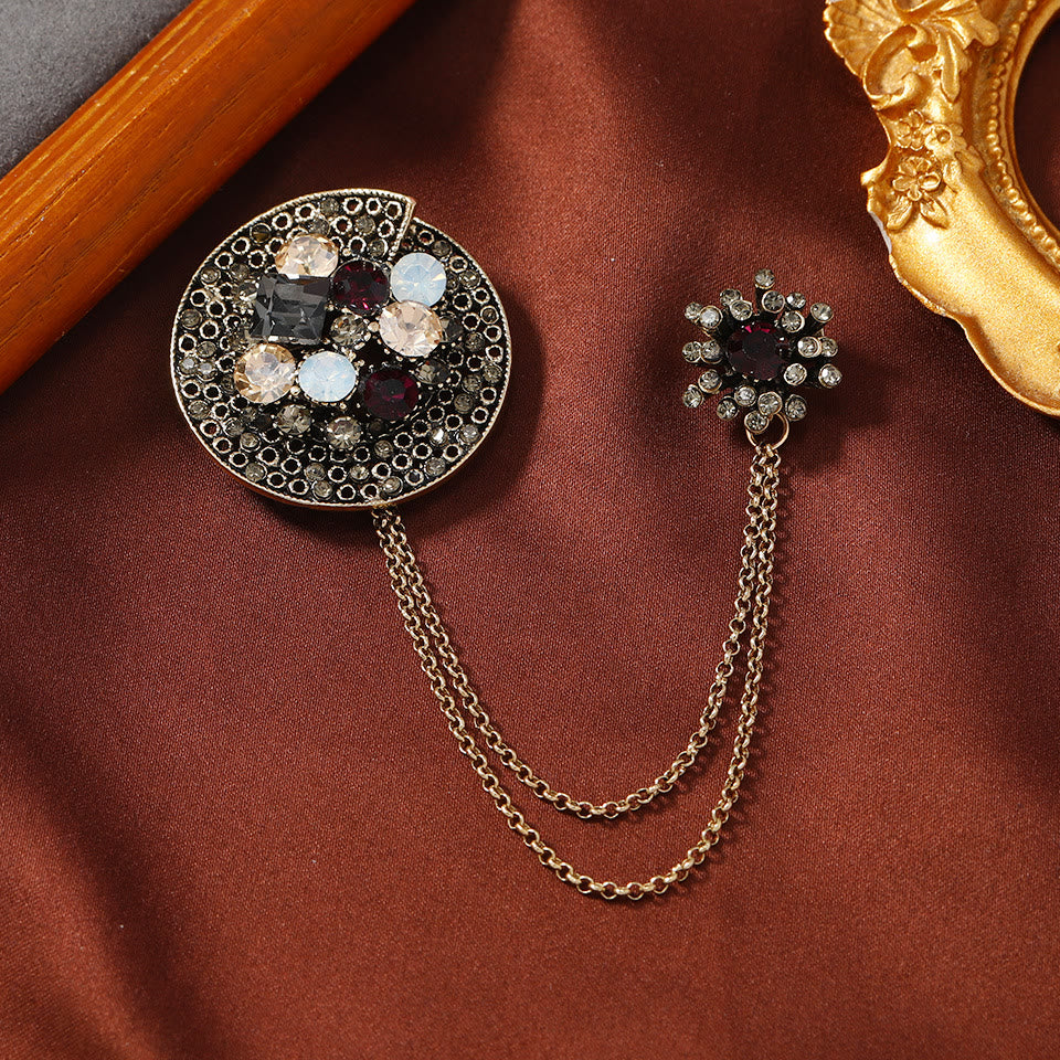 Spilla vintage a doppia catena con mezzaluna decorata con gemme - Stile n. 2 - image 1