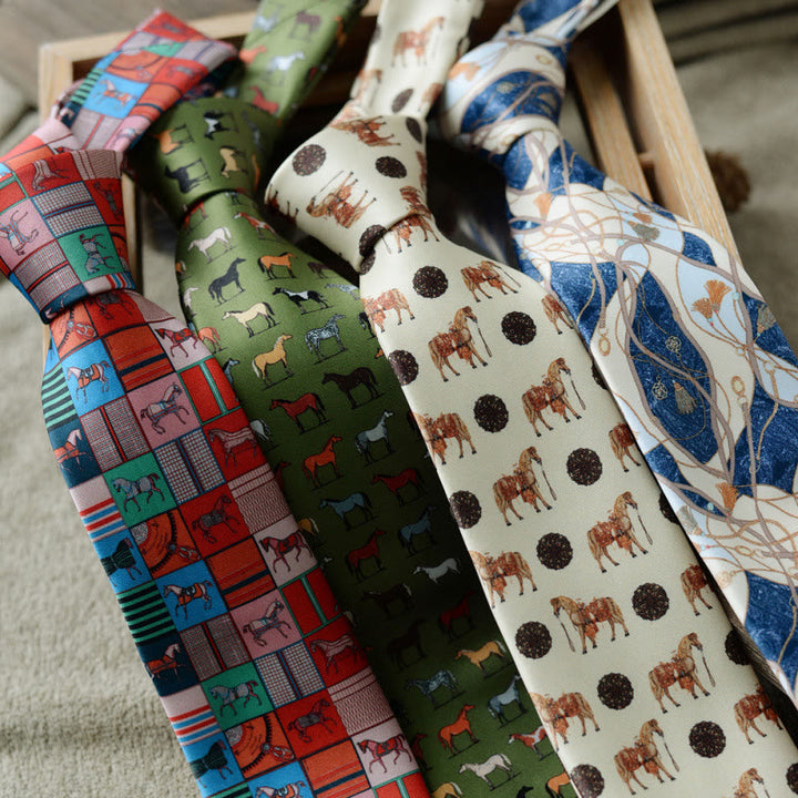Cravatta verde da uomo personalizzata con stampa di cavalli - image 1
