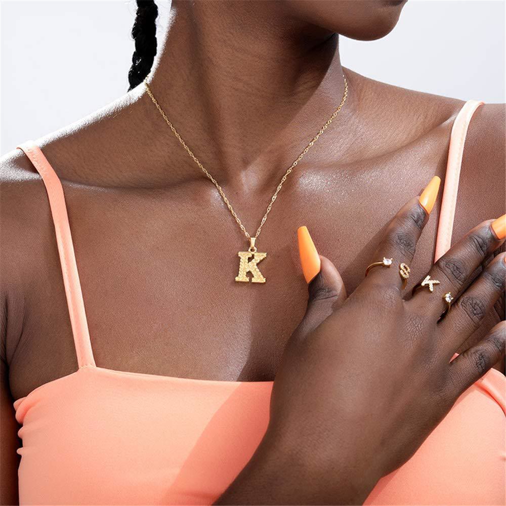 Collana con ciondolo a forma di lettera dorata semplice e nobile - image 1