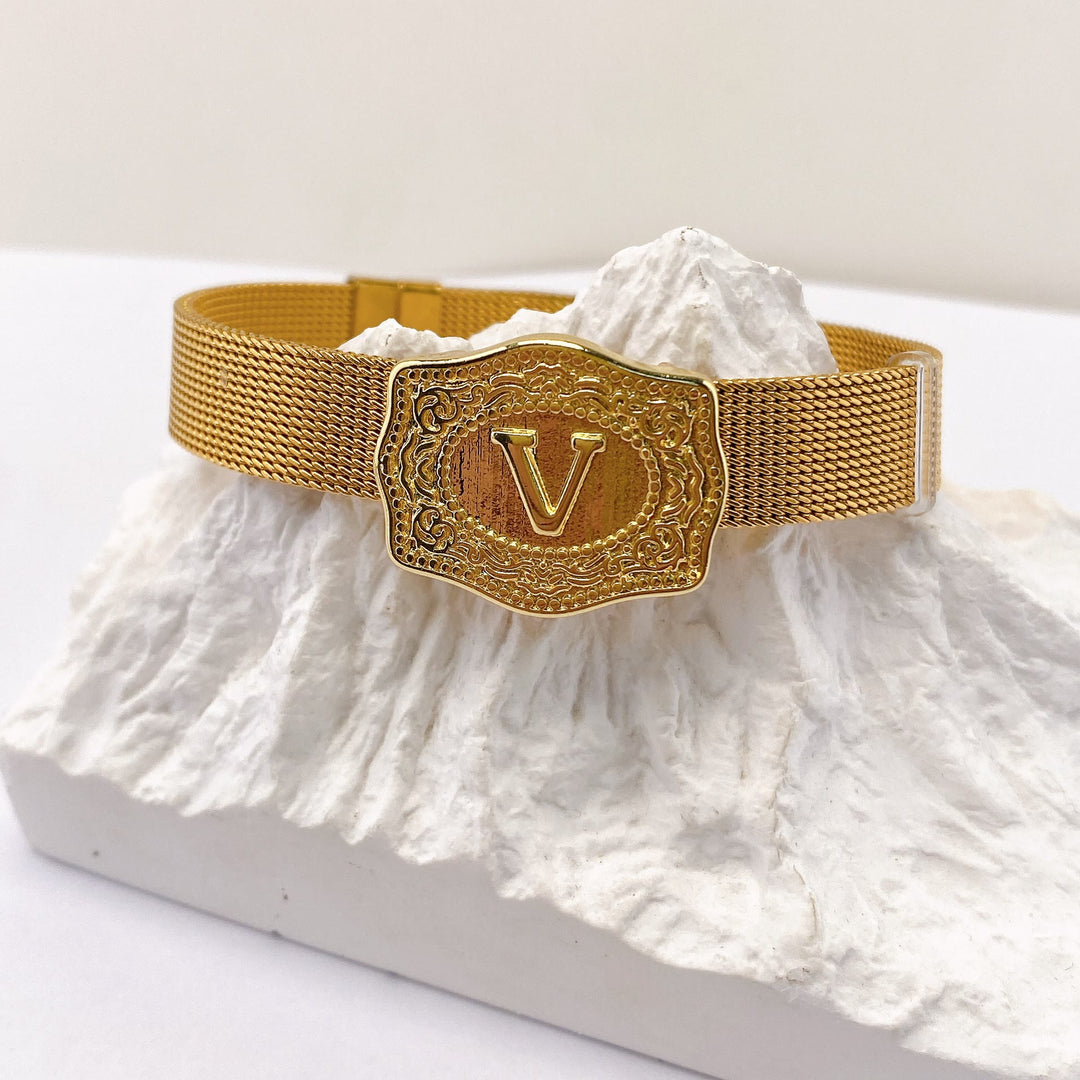 Bracciale glamour con iniziale incisa color oro - V - image 21