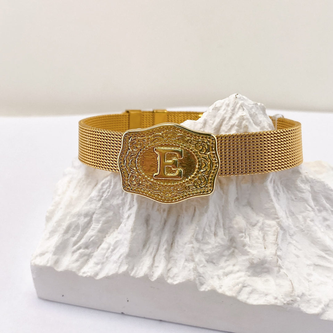 Bracciale glamour con iniziale incisa color oro - E - image 4
