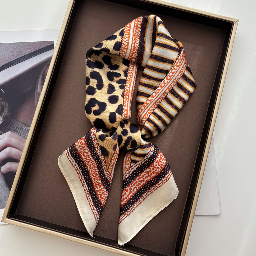 Sciarpa quadrata in seta con motivo misto retrò da donna - Marrone cioccolato - image 4