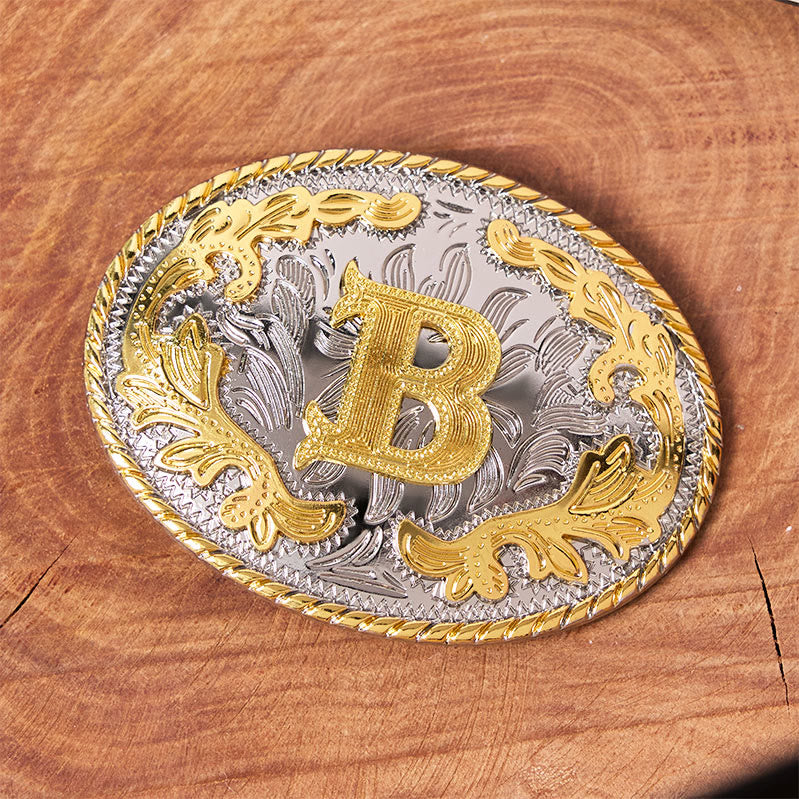 Cintura da uomo in pelle con fibbia ovale dorata intagliata a forma di lettera - image 1