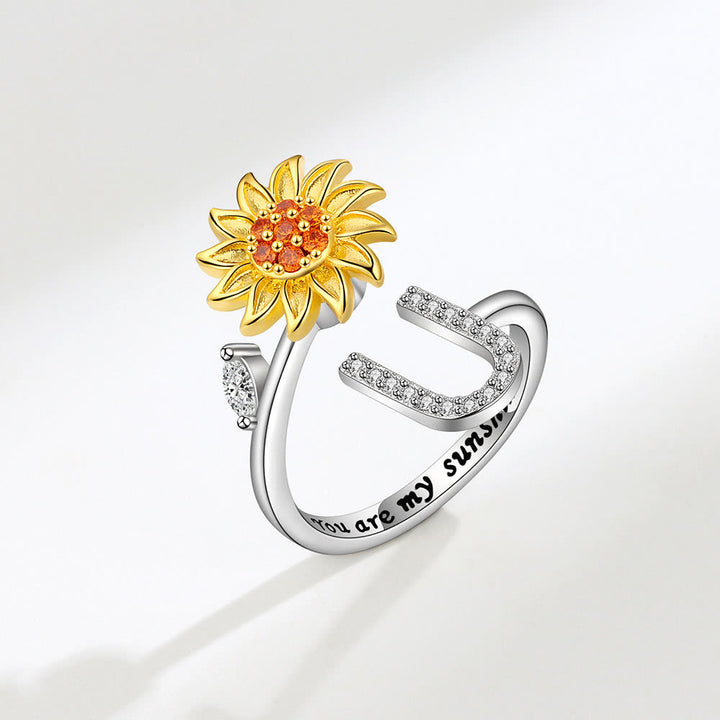 Anello regolabile con iniziale a forma di girasole rotante Anxiery - U - image 21