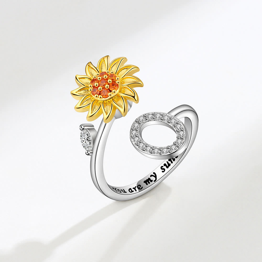 Anello regolabile con iniziale a forma di girasole rotante Anxiery - O - image 15