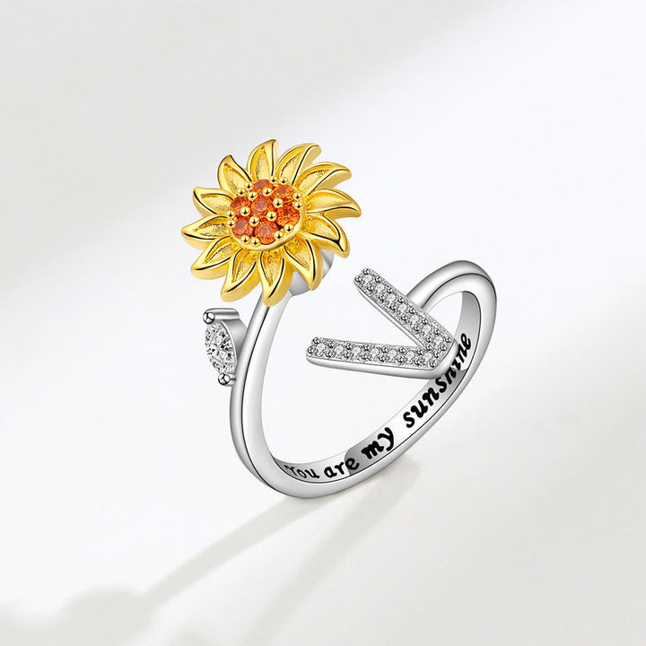 Anello regolabile con iniziale a forma di girasole rotante Anxiery - V - image 22