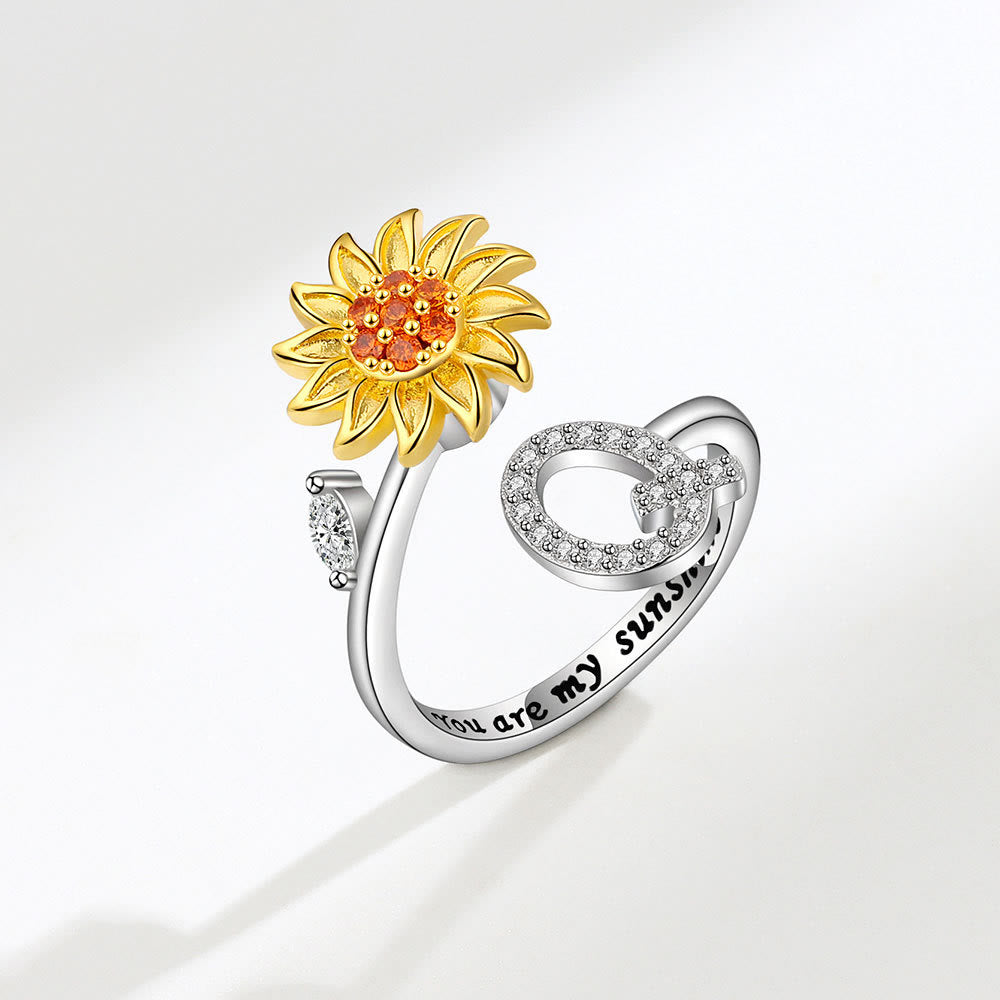 Anello regolabile con iniziale a forma di girasole rotante Anxiery - Q - image 17