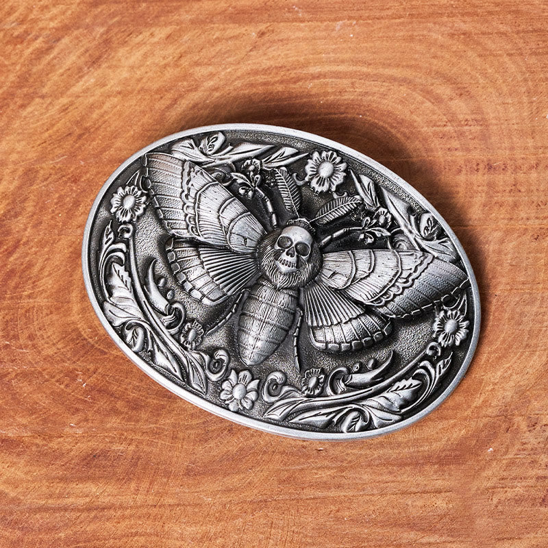 Cintura in pelle con fibbia a forma di falena con testa di teschio Dark Elegance - image 9