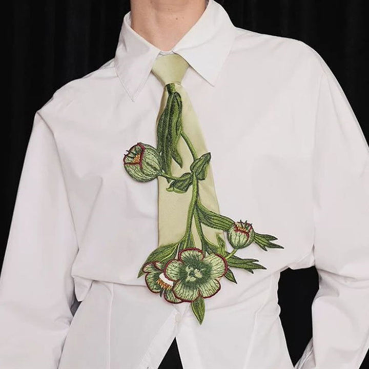 Cravatta con cerniera ricamata con motivi botanici verdi da donna - image 2