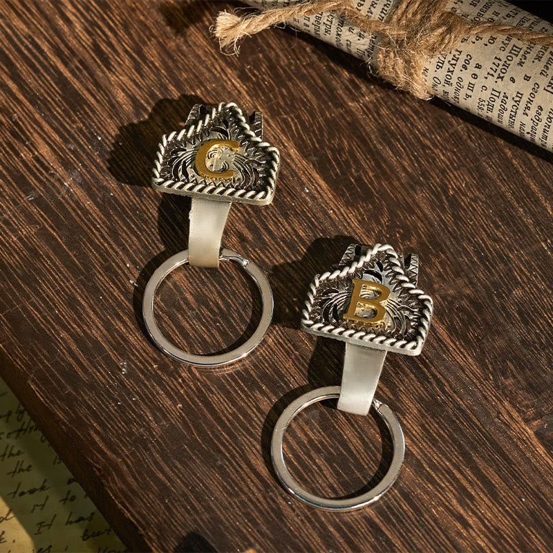 Portachiavi con lettera retrò western e coltello a forma di chiave - image 4