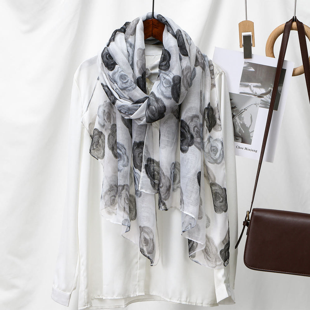 Sciarpa-scialle con protezione solare estiva e stampa floreale da donna - image 1