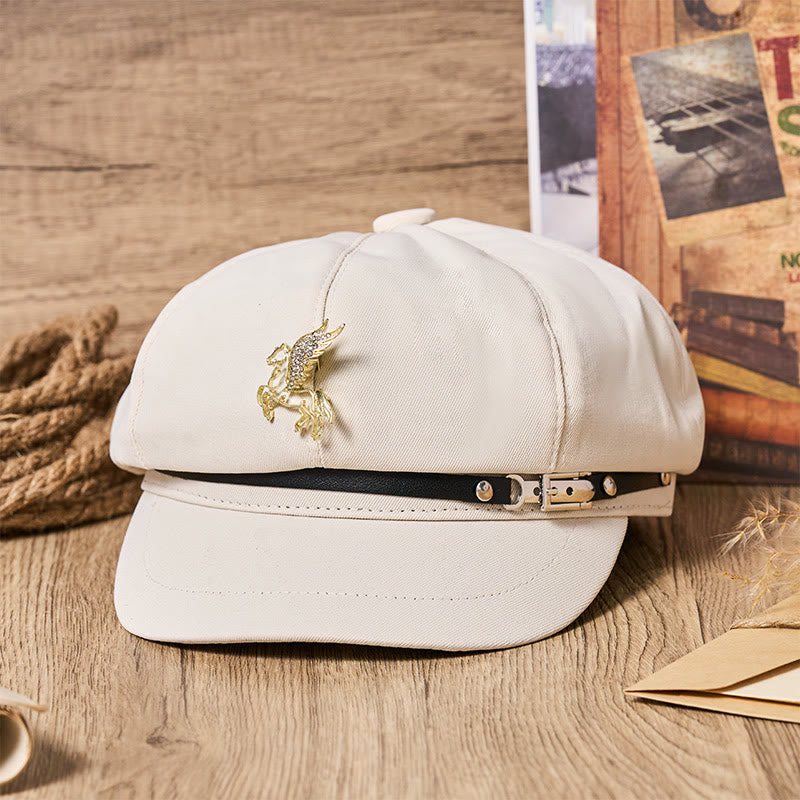 Cappello basco da donna con fibbia in metallo retrò dorato Pegaso - Beige - Regolabile (21 1/4"-23 1/4") - image 0