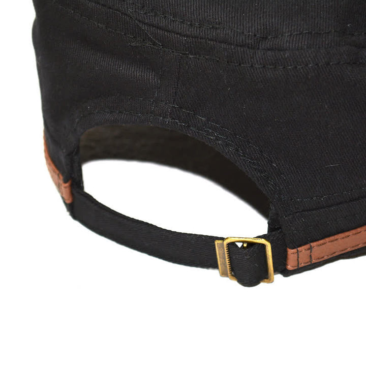 Cappello a cilindro piatto con dettagli in pelle in stile militare e ricamo a stella - image 3