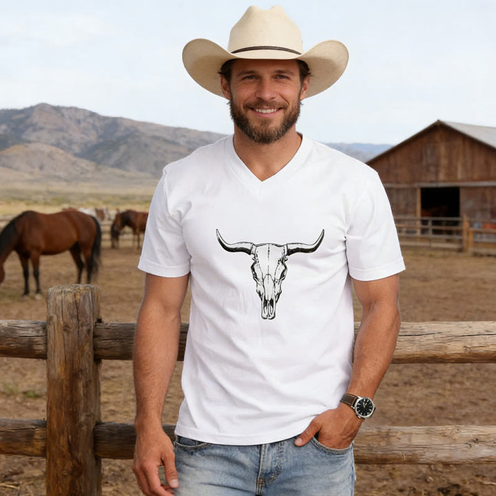 T-shirt da uomo con scollo a V e stampa a testa di toro in stile western - image 1
