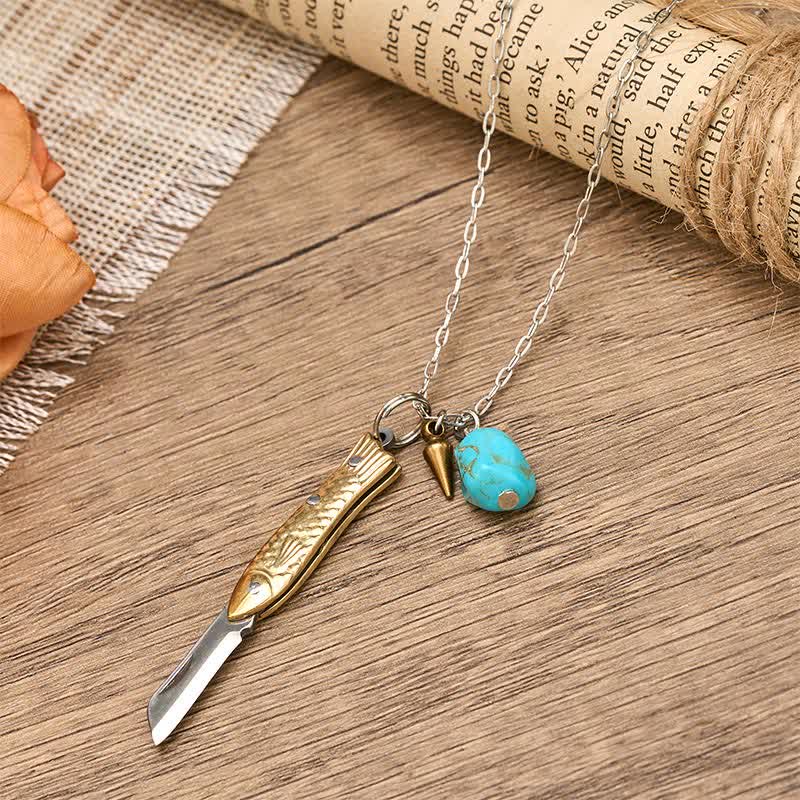 Collana con coltellino tascabile unico a forma di pesce in ottone e turchese - image 4