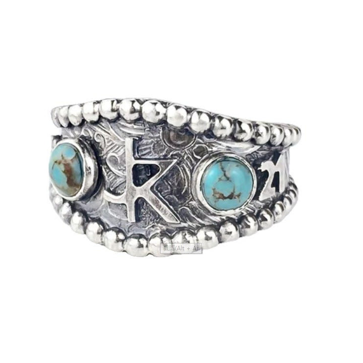 Anello vintage in stile western con iniziale geometrica e intarsio in turchese. - K - 10 - image 4