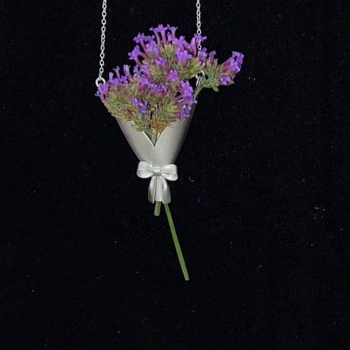 Collana con ciondolo dal design creativo a bouquet di fiori - image 4