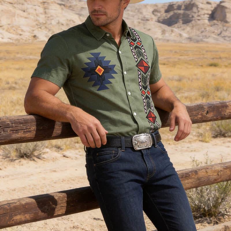 Camicia western da uomo con stampa vintage ispirata ai Navajo e colori a contrasto. - Verde salvia tenue - 6XL - image 0
