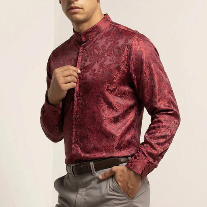 Camicia da uomo a maniche lunghe con colletto alla coreana e colletto alto in raso jacquard scuro con motivo a rose. - image 7