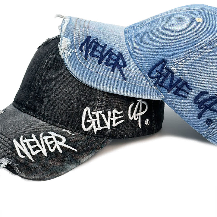 Cappellino da baseball in denim slavato con ricamo "Never Give Up" - image 4