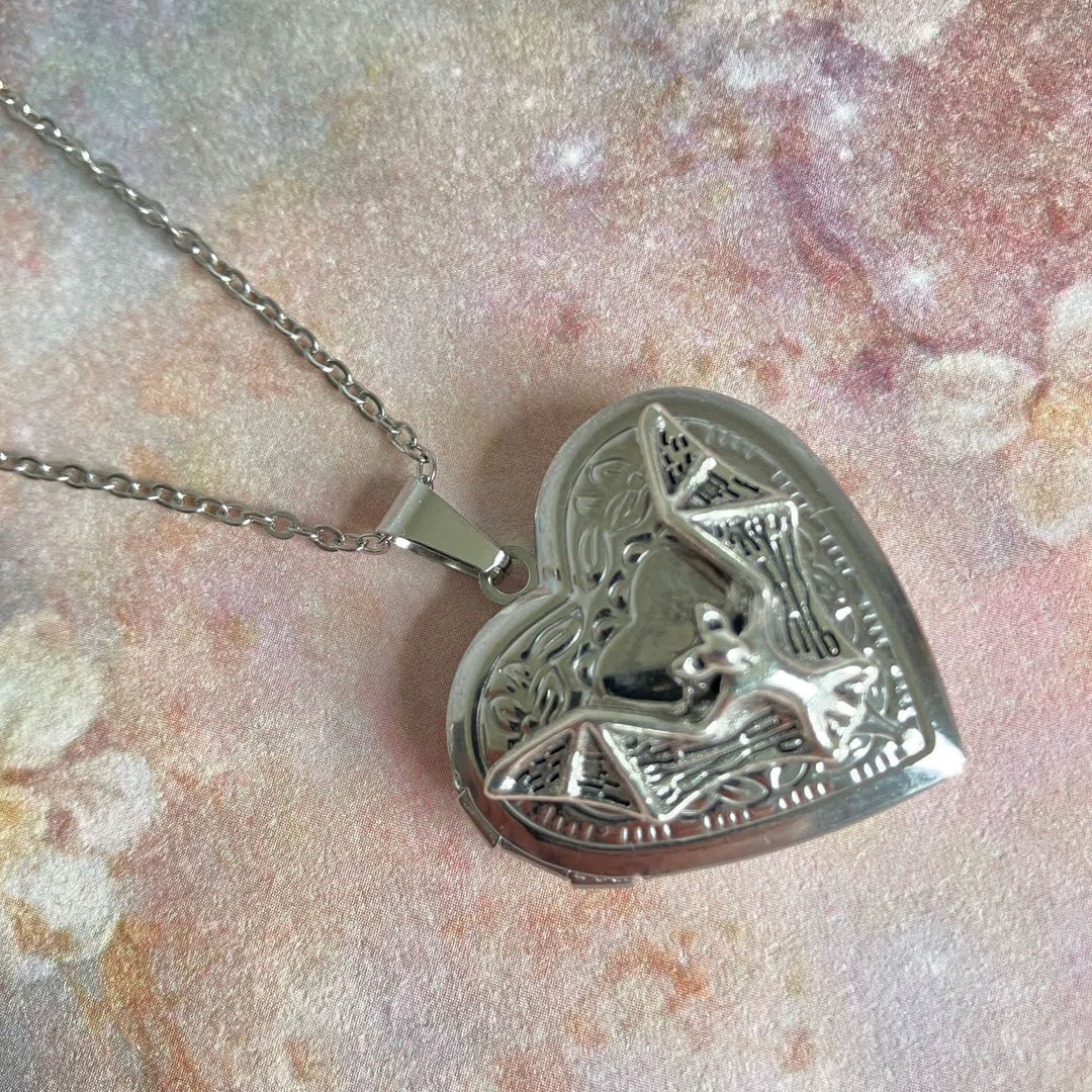 Collana con ciondolo a forma di cuore e pipistrello "Amore e Ricordi" - Stile n. 2 - image 3
