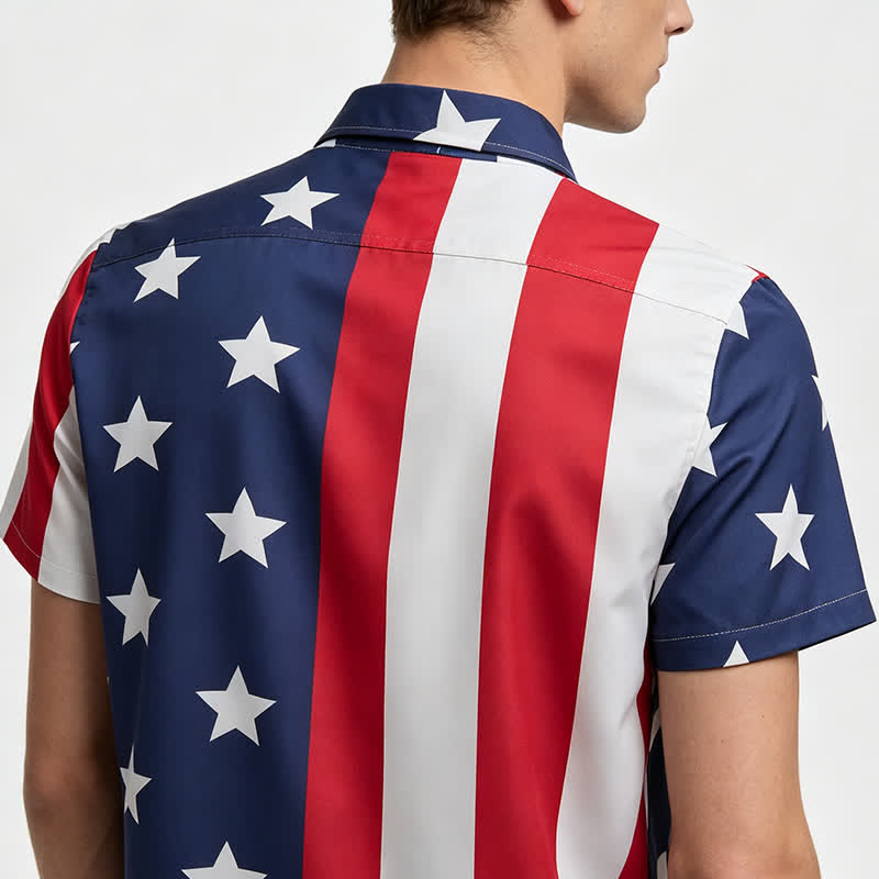 Maglietta a maniche corte con stampa a stelle e strisce della bandiera americana divisa. - image 2