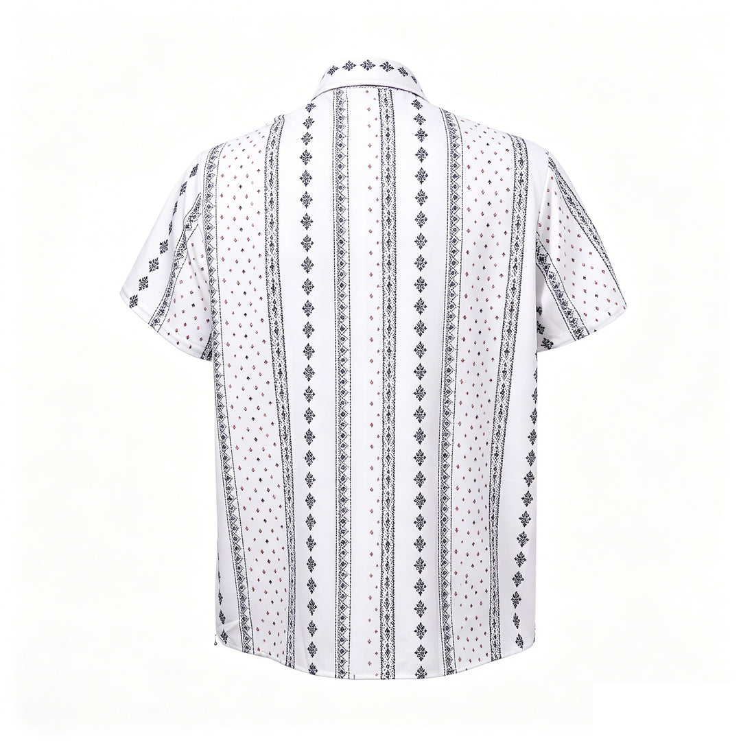 Camicia bianca a maniche corte con motivo etnico di ispirazione bohémien. - image 9