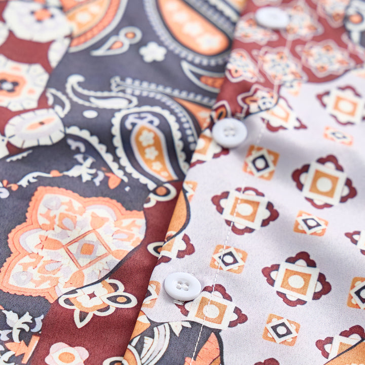 Camicia casual marrone scuro con stampa paisley patchwork. - image 5