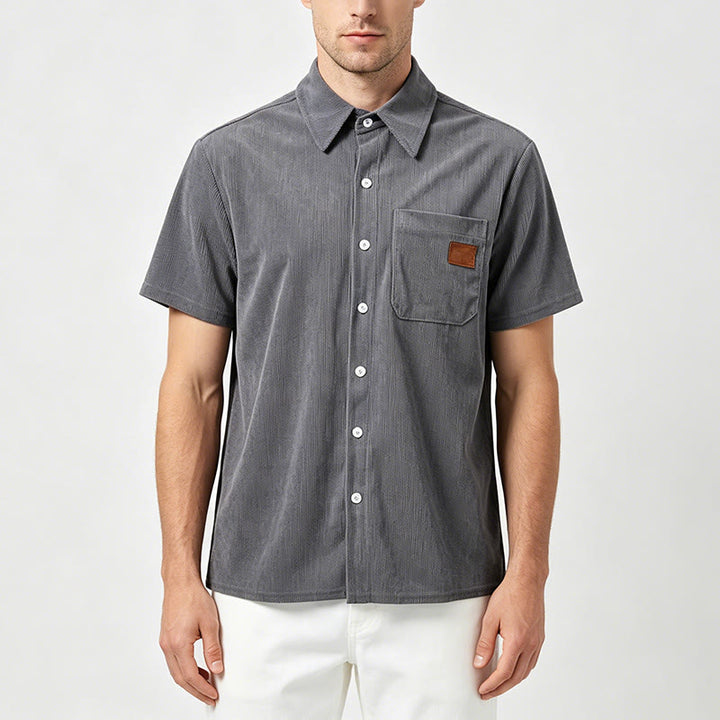 Camicia da uomo in velluto a coste stile retrò da lavoro con taschino con etichetta in pelle - image 1