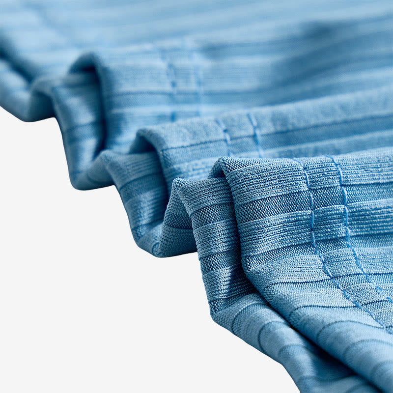Polo da uomo minimalista in maglia con colletto e polsini rifiniti - image 11